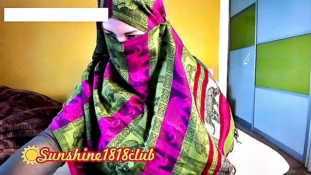 arab muslim hijab jeans masturbation : Ara