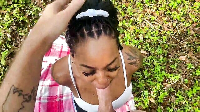 ebony teen sucking dick : Thecookieswirl1