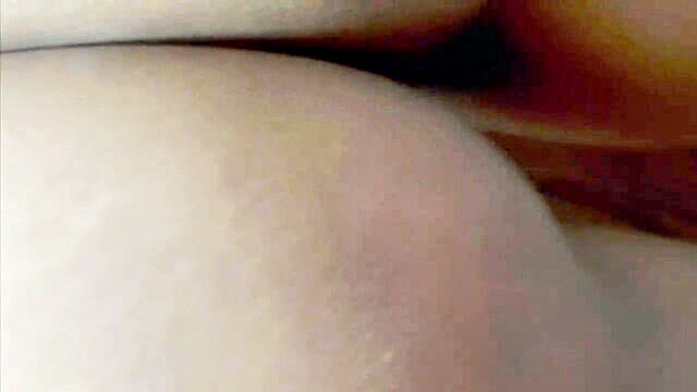 rich girl blowjob : Adella Rangel