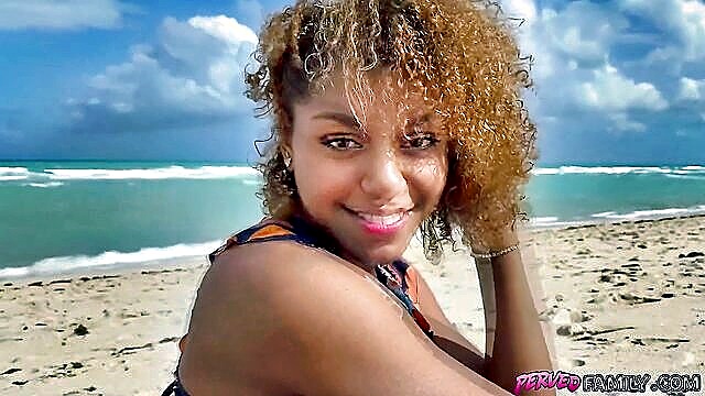 french stepcousin reveals her sexual prowess in miami : My Pervy Family