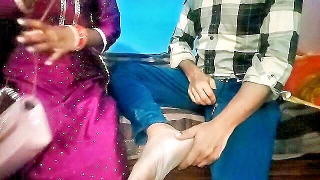 Desi Tina instructs her younger brother-in-law in sensual delight in high definition, showcasing mature Asian passion on XVedios.com.