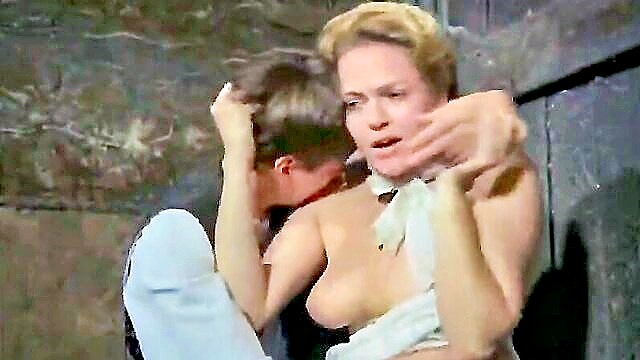 Serena - voyeuristic don juan film with russian voice over and hd porn videos PETERS