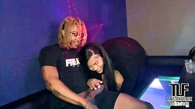 THEYLOVEFLAXK - bbw karaoke suzy bar THEYLOVEFLAXK