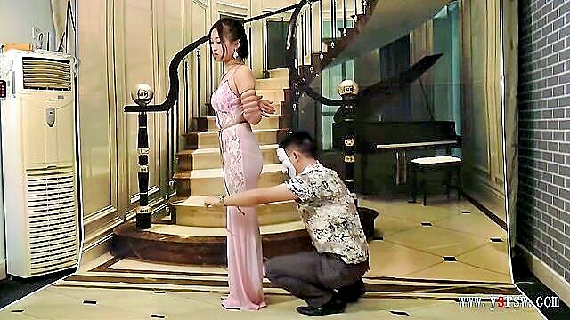 Xxx - free pron videos of a stunning chinese girl in bondage