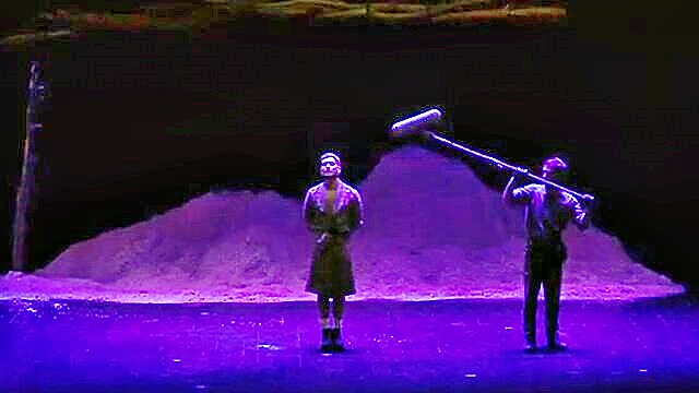 naked on stage   nudity performance   theater experiment videos & scenes : Men