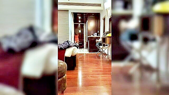 Sexyindianwife - indian milf flashing in pizza dare porn gif video Milf