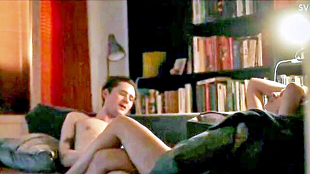 new gizem erdogan scenes in thin blue line season 1 episode 7 : Men