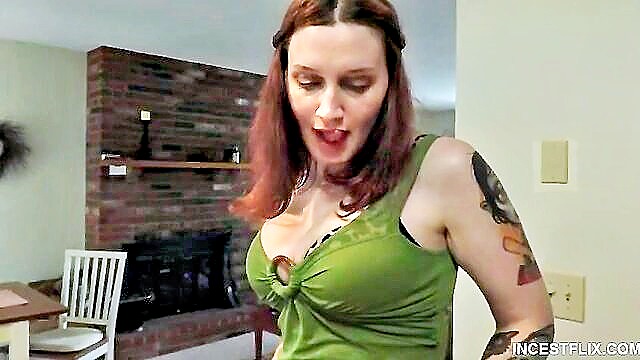 american milf seduces with dirty talk and pov action : Pawg