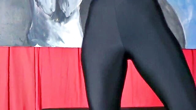 sexy latina milf rides repair man to climactic orgasm in tight spandex : Milf