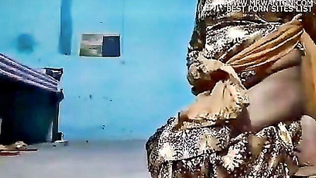 indian swingers get wild in xxx comedy parody : Bang