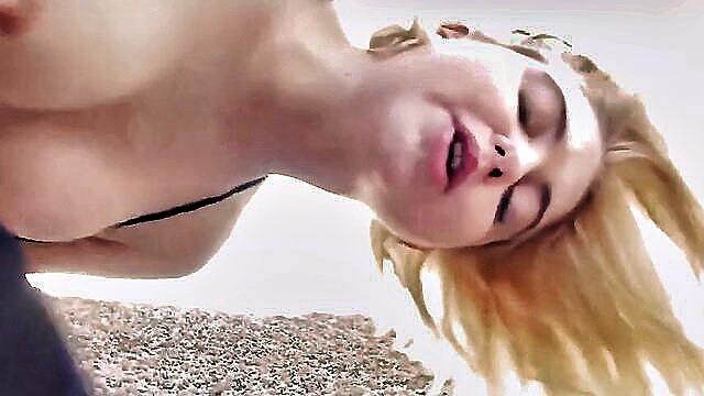 HD compilation of intense orgasms featuring creamy penetration, ass licking, and pussy creaming. Xxxcom.