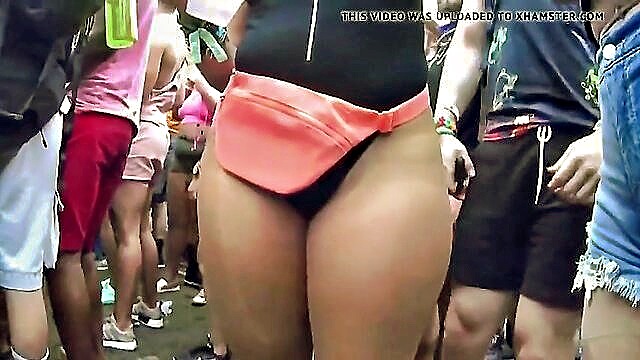 witness large and fit festival booty dancing and jiggling in hd : Ultima