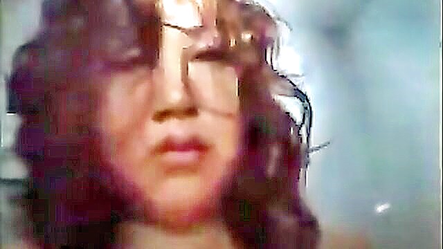 Japanese BBW flaunting her big tits in erotic action. Xxx HD video.