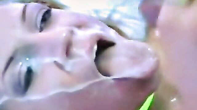 watch a stunning blonde receive a massive cumshot in full hd : Cums