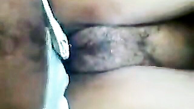 indian beauty gets wild in the jungle : Gloryhole