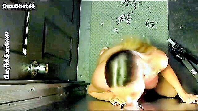 Rachele Richey - gloryhole secrets revealed rachele richeys cum hungry mouth Porta Gloryhole