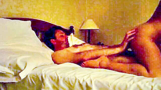 hot car ride leads to steamy sex session : ama