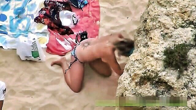 indian amateur enjoys beach orgasm on xxx com indi : ama