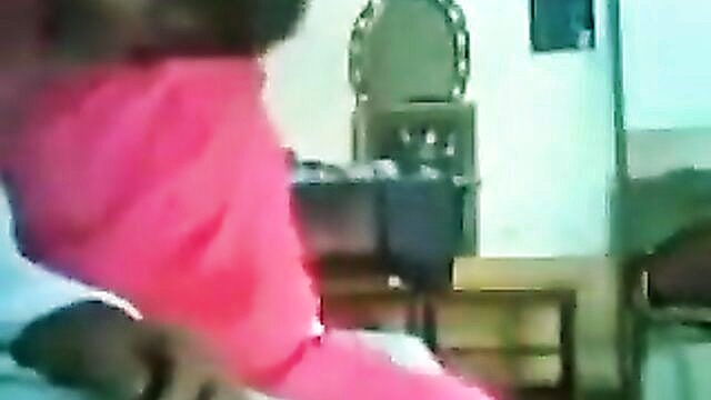 pakistani cousins in taboo mobile sex video : ama