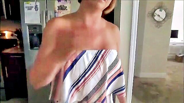Brianna Beach, Goddess Brianna - milf brianna beach gets caught by her friends mom in hd Milf