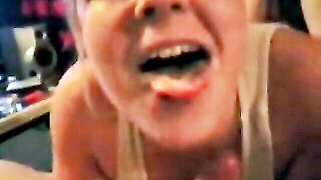 warm cumshot amateur blowjob and swallow : Cums