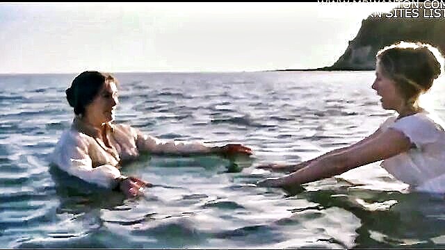 Kate Winslet, Saoirse Ronan, Kate - new sex scene with saoirse ronan and kate winslet in a lesbian encounter Ultima