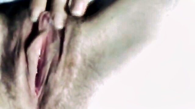 hd video of real female orgasm up close : Cums