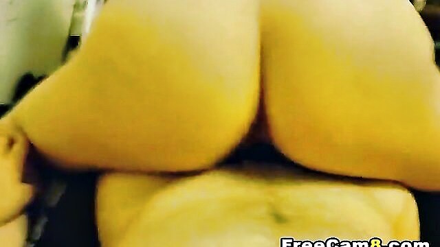 hot couple fucking wild and deep in hd : webcam
