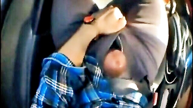 x** solo male shoots cum in car outdoors : Cums