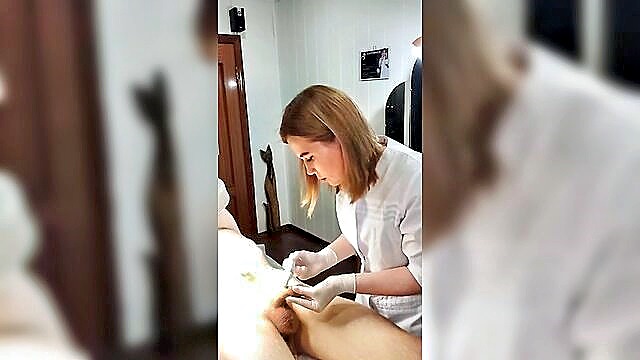 Ira Verber - unplanned climax during haircut leads to faceplay and joi webcam