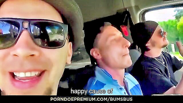 Lilli Vanilli - lilli vanilli public sex Bums Bus