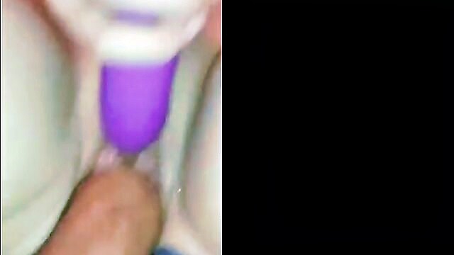 white girl gets fisted and gapes in sex clip : Milf