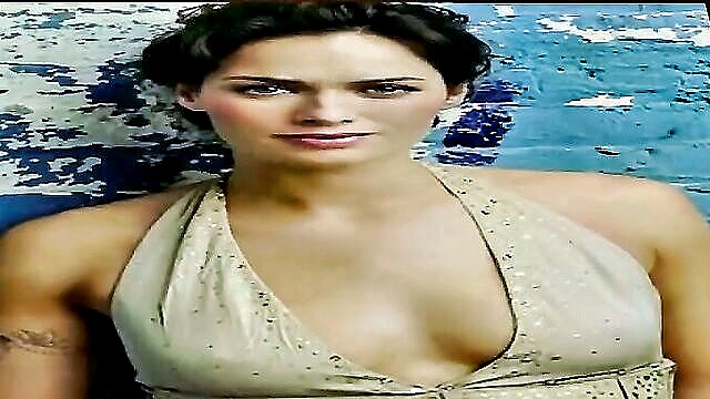 Lena Headey, Lena - strip show with lena headey in game of hoes
