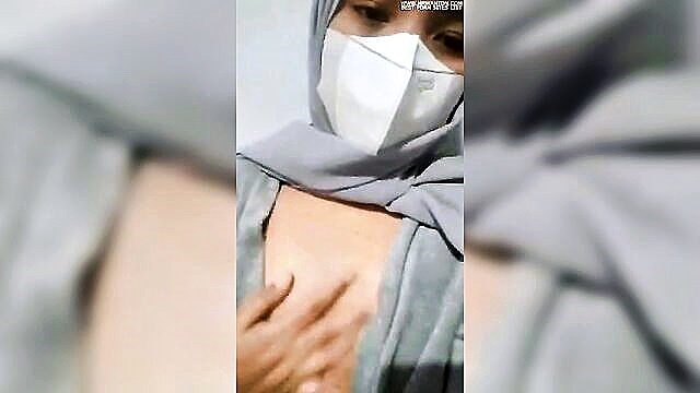 malaysian hijab girls intimate self pleasure in hd : ama