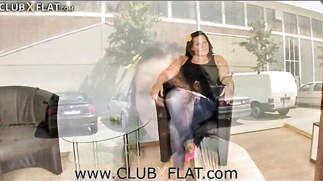 money hungry slut gets off on tit to tail action in hd : Club X Flat