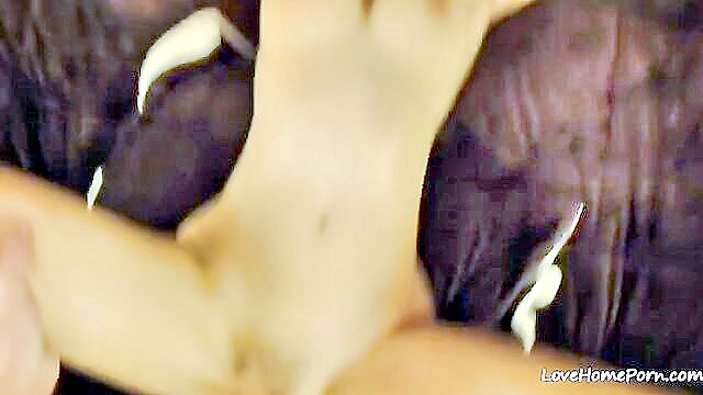Sweetheart - indian teen babe gets creampied in hot pov ama