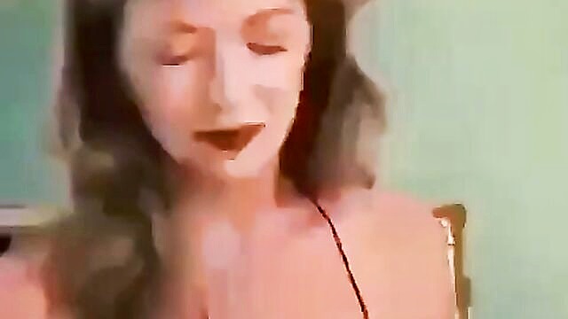 wet and wild cowgirl ride leads to explosive orgasm : Cums