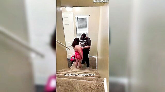 Latina wife entices pizza delivery guy into a passionate encounter for free XXX content. Intense suck and fuck action caught on hidden cam.