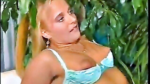 hairy amateur 90s : Amateur Porn