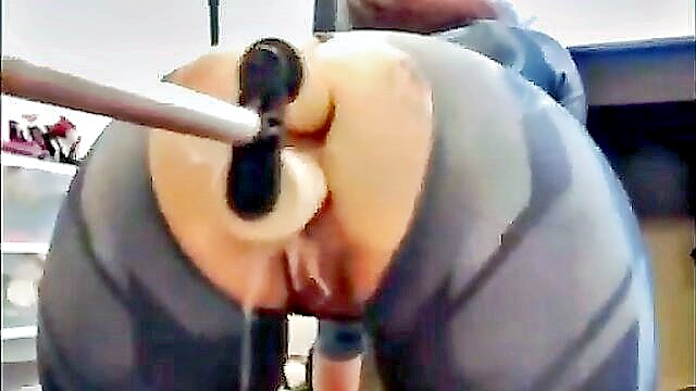 Big booty babe enjoys double penetration with the help of a sexy fucking machine, creating an amateur Xxx Pro ass fuck fest.