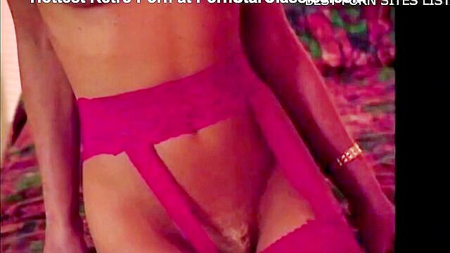 hd vintage lesbian video with retro and fingering action : ama