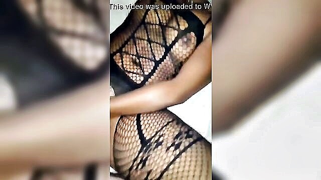 babe squirts free sex with hardcore interracial action : Squirted