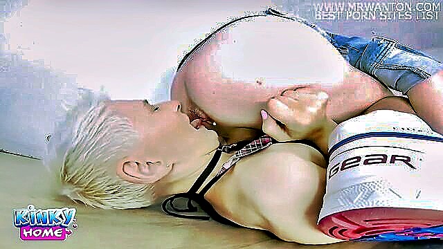 slave girls kinky punishment rimming and eating banana : Kink