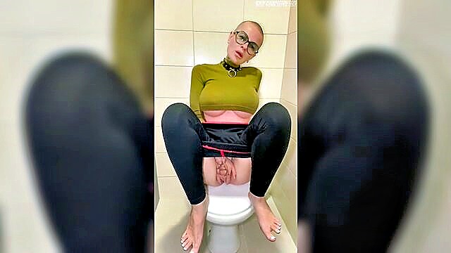 squirting, masturbation, tattoo - tattooed babe squirts in public restroom
