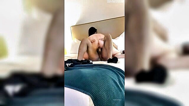 fitness enthusiast rides husbands cock in hd : Ultima