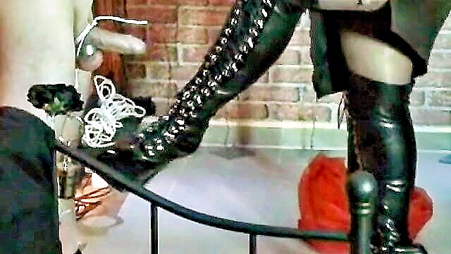 femdom slave play : Big 7