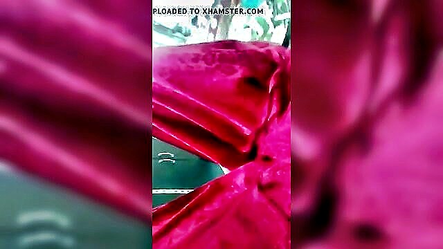 neighbors boobs get wild in steamy indian porn video : Cums