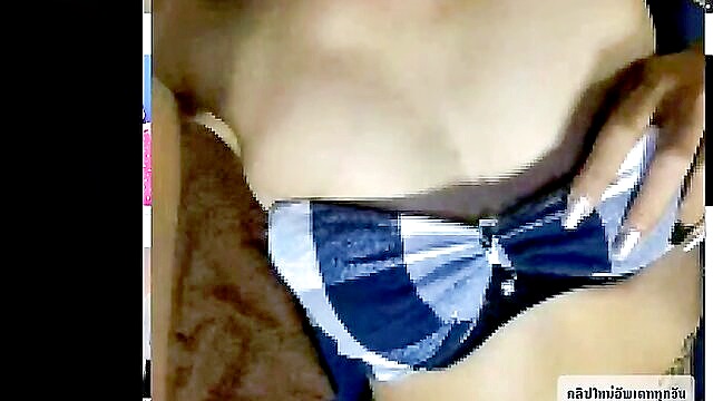 beautiful, good, thai - thai girl solo masturbates