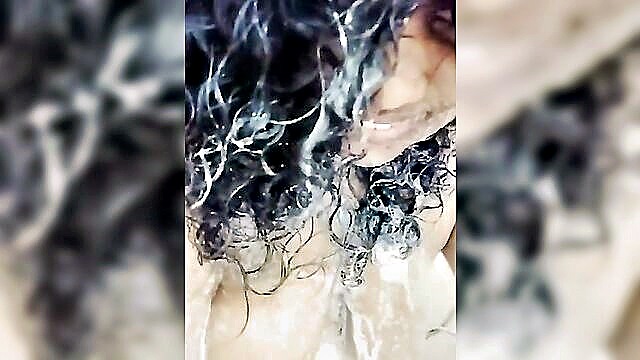 asian, 60 fps, sri lankan - sri lankan beauty washes away stress in hd