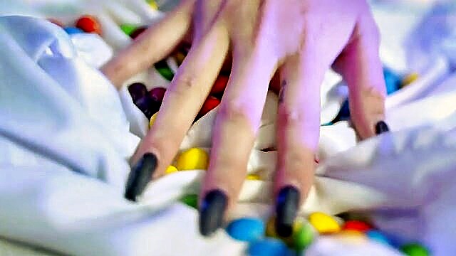 Candy, a smoking hot teen, rides a BBC to a wild cumshot in this steamy OnlyFans video that\'s sure to leave you craving more.